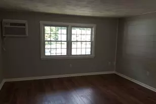 16 Federal Hill Rd, Auburn, MA 01501 - Photo 3