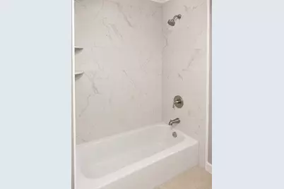244 Mount Vernon St #9, Lawrence, MA 01843 - Photo 11