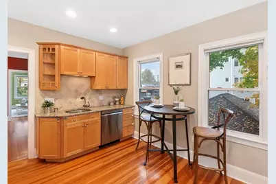 10 Marlboro St #2, Belmont, MA 02478 - Photo 3