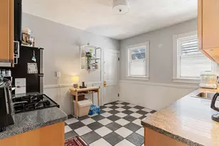 14 Trescott, Boston, MA 02125 - Photo 9