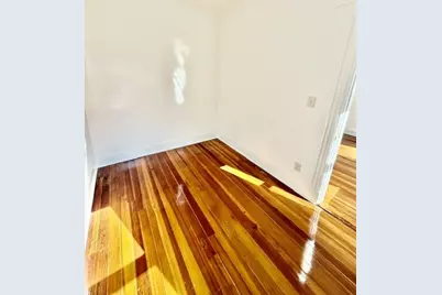 9 Thacher Court #3, Boston, MA 02113 - Photo 15