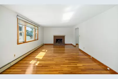16 Laurent Road, Salem, MA 01970 - Photo 7