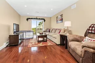 139 Suffolk Ave, Revere, MA 02151 - Photo 17