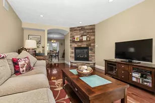 139 Suffolk Ave, Revere, MA 02151 - Photo 15