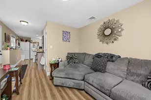 139 Suffolk Ave, Revere, MA 02151 - Photo 37