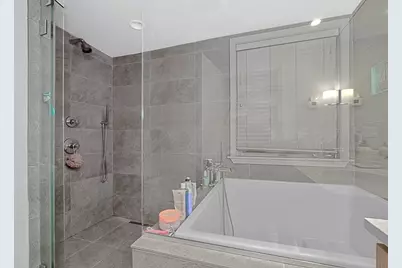 70 Clarendon St #1, Boston, MA 02116 - Photo 15