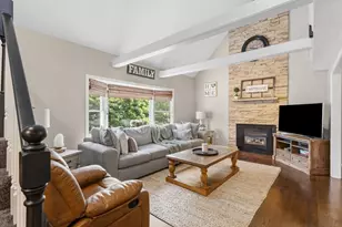 10 Seneca Ln, Wilmington, MA 01887 - Photo 9