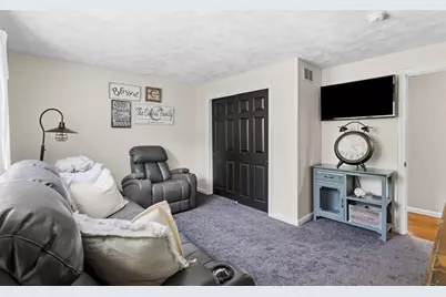 10 Seneca Ln, Wilmington, MA 01887 - Photo 25
