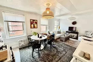 12 Hanover Ave, Boston, MA 02109 - Photo 15