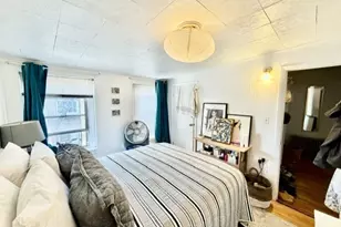12 Hanover Ave, Boston, MA 02109 - Photo 11