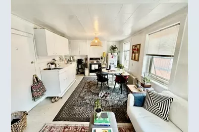 12 Hanover Ave #4, Boston, MA 02109 - Photo 5
