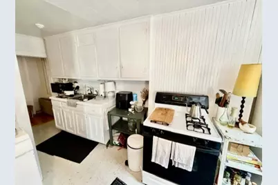 12 Hanover Ave #4, Boston, MA 02109 - Photo 9