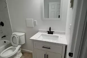31 Vine St, Weymouth, MA 02188 - Photo 7