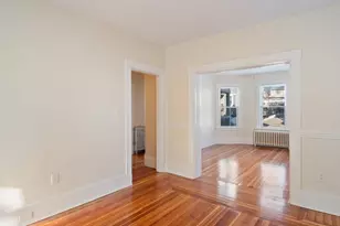32 Robinson St, Boston, MA 02122 - Photo 11