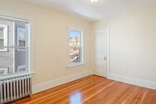 32 Robinson St, Boston, MA 02122 - Photo 17