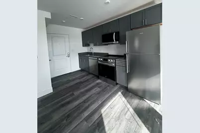 585 Essex St #PH 518, Lynn, MA 01901 - Photo 1