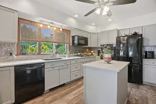 11 Jeffrey Ln, Freetown, MA 02702 - Photo 11