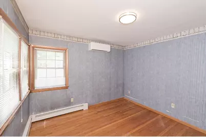 114 Plain St, Hopedale, MA 01747 - Photo 21