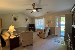 3 Dunbar Dr, Easton, MA 02334 - Photo 3
