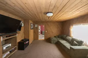 52 Cherry St, Spencer, MA 01562 - Photo 11