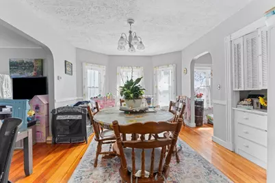 110 Crescent Ave, Melrose, MA 02176 - Photo 21