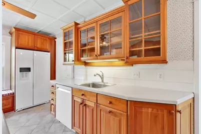 32 Spruce Street, Westfield, MA 01085 - Photo 15