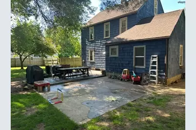 20 Fallston St, Springfield, MA 01119 - Photo 7
