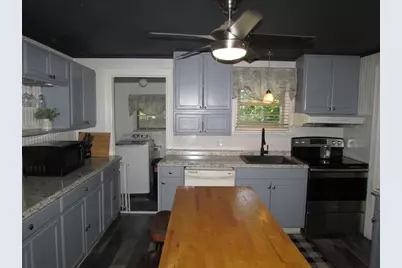 20 Fallston St, Springfield, MA 01119 - Photo 11
