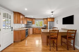 13 Curtis St, Lynn, MA 01905 - Photo 9