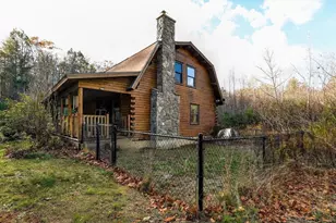 23 Dana Rd, Petersham, MA 01366 - Photo 9