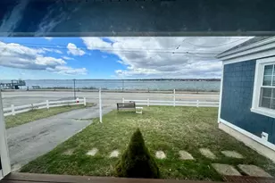 672 W Rodney French Blvd, New Bedford, MA 02744 - Photo 5
