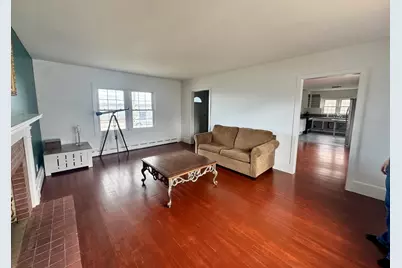 672 W Rodney French Blvd, New Bedford, MA 02744 - Photo 9