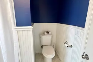 672 W Rodney French Blvd, New Bedford, MA 02744 - Photo 25