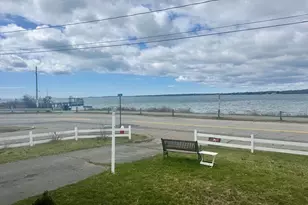 672 W Rodney French Blvd, New Bedford, MA 02744 - Photo 35
