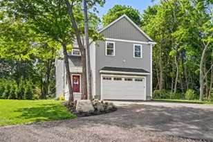 5 Ciaramitaro Ct, Gloucester, MA 01930 - Photo 1