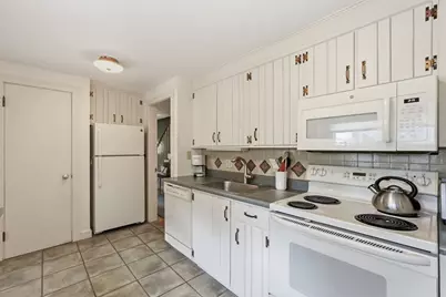 102 Blue Hills Rd, Amherst, MA 01002 - Photo 13