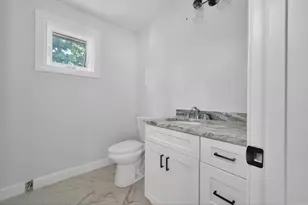 299 Quincy St Building 2, Holbrook, MA 02343 - Photo 9