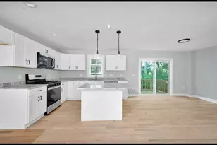 299 Quincy St Building 2, Holbrook, MA 02343 - Photo 5