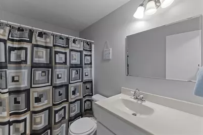 15 Mars Dr, Shrewsbury, MA 01545 - Photo 27