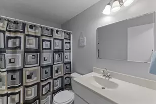 15 Mars Dr, Shrewsbury, MA 01545 - Photo 27