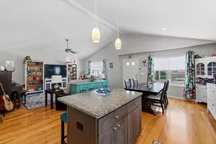 357 County St, Fall River, MA 02723 - Photo 9