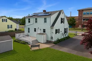 322 Harwich St, New Bedford, MA 02745 - Photo 33