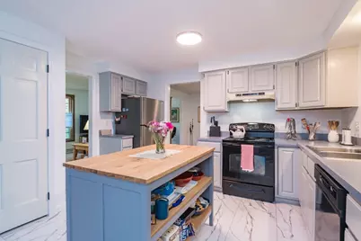 13 Carillon Cir, Easthampton, MA 01027 - Photo 13