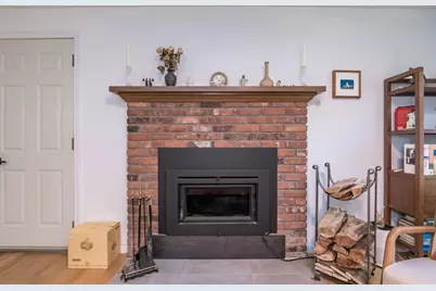 13 Carillon Cir, Easthampton, MA 01027 - Photo 11