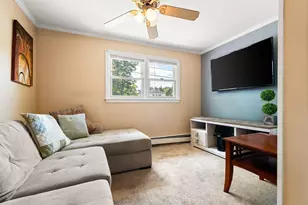 17 Crossman St, Taunton, MA 02780 - Photo 15