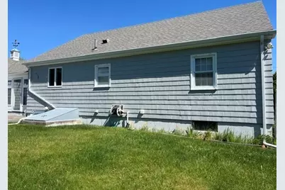 6 Hilltop Road, Dartmouth, MA 02747 - Photo 7