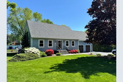 92 Everett St, Somerset, MA 02726 - Photo 1