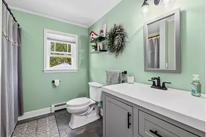 92 Everett St, Somerset, MA 02726 - Photo 15