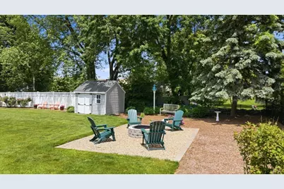 92 Everett St, Somerset, MA 02726 - Photo 33