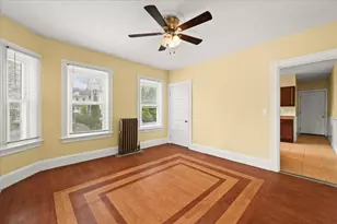 26 Pine St, Attleboro, MA 02703 - Photo 15